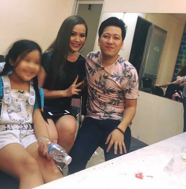 Sở thích ôm hôn đồng nghiệp nữ của Trường Giang đã thay đổi sau scandal với Nam Em?